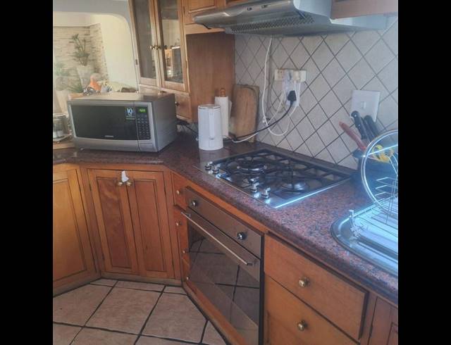 3 BEDROOM CLUSTER FOR SALE IN SUNWARD PARK